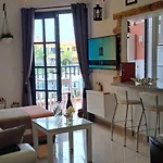 Amarillo Arona (Tenerife)