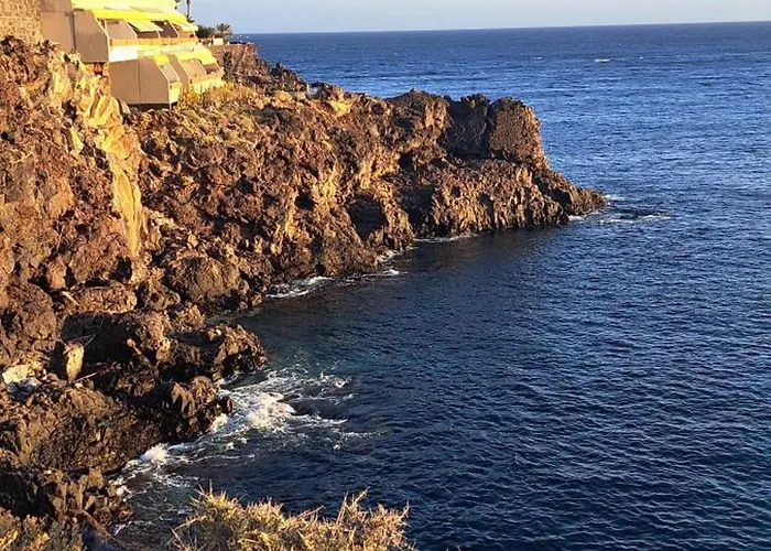 Amarillo Arona (Tenerife)