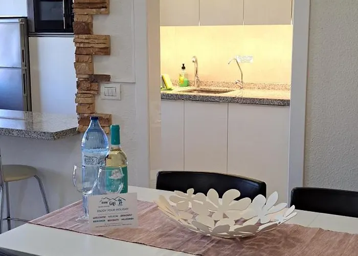 Amarillo Apartment Arona (Tenerife)