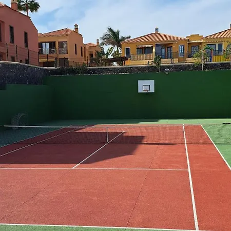 Amarillo Apartamento Arona (Tenerife)