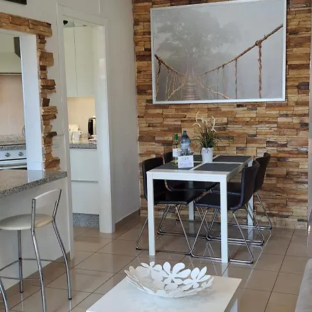 Amarillo Apartment *