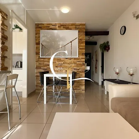 Amarillo Apartment Arona (Tenerife)