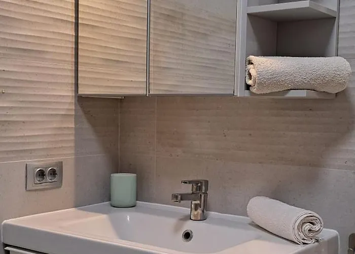 Amarillo Apartamento Arona (Tenerife)